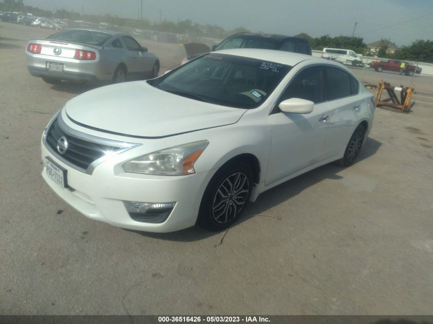 2015 NISSAN ALTIMA 2.5 S - 1N4AL3AP9FN877600