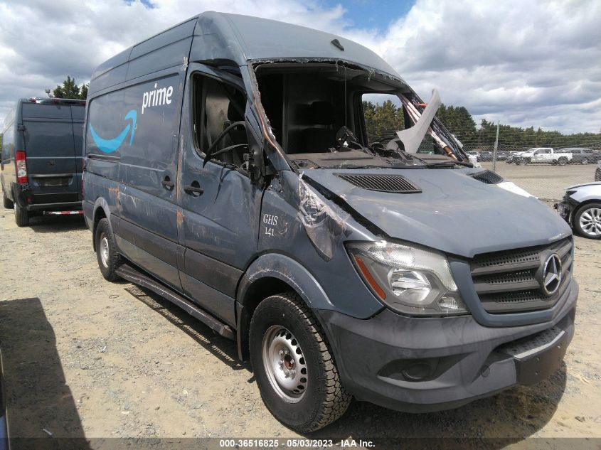 2018 MERCEDES-BENZ SPRINTER CARGO VAN - WD3PE7CD0JP625542