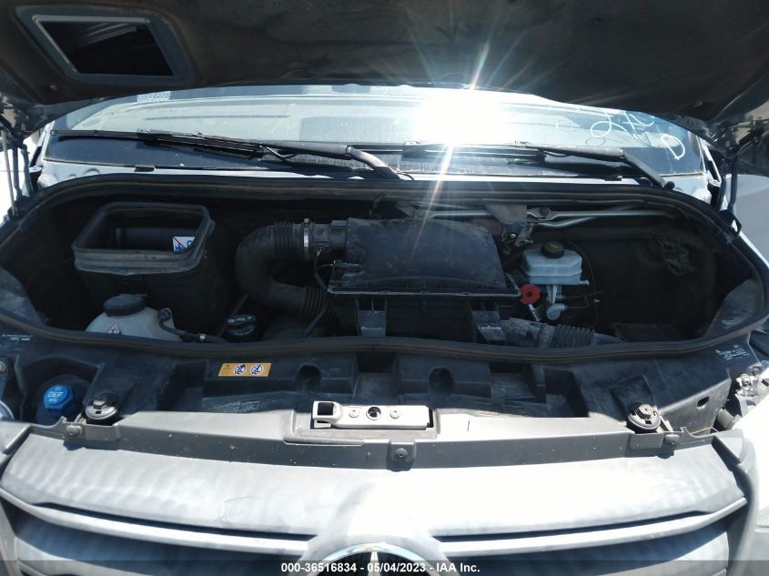 2019 MERCEDES-BENZ SPRINTER VAN WD4PF1CD5KP152700