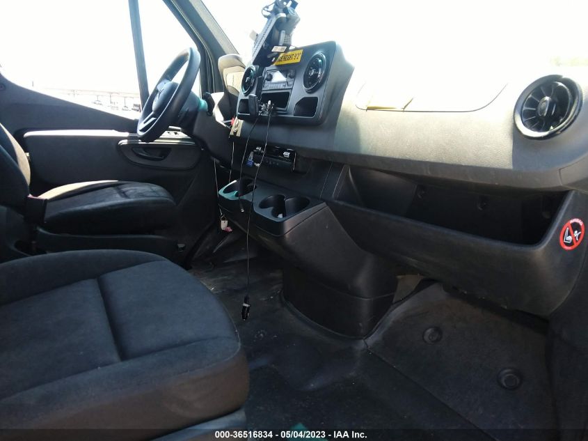 2019 MERCEDES-BENZ SPRINTER VAN WD4PF1CD5KP152700