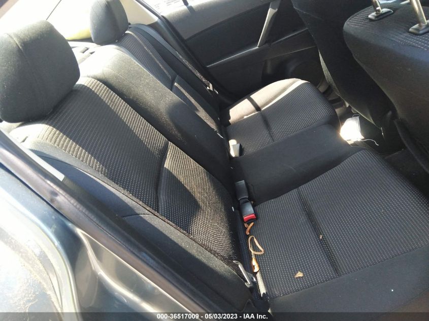 2013 MAZDA MAZDA3 I SPORT - JM1BL1U76D1704877