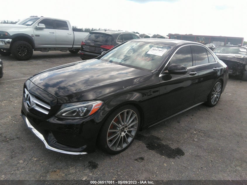 VIN 55SWF4JB1JU280240 2018 MERCEDES-BENZ C-CLASS C 300