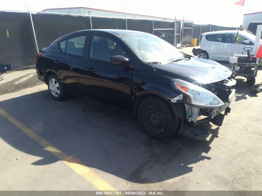 2018 NISSAN VERSA SEDAN S - 3N1CN7AP2JL865692