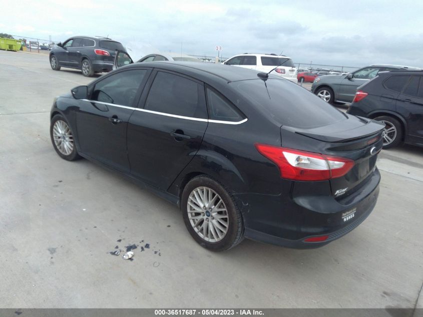 2013 FORD FOCUS TITANIUM - 1FADP3J25DL233817