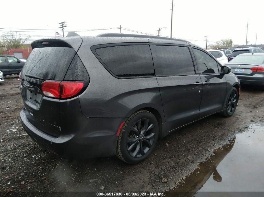 2019 CHRYSLER PACIFICA LIMITED - 2C4RC1GG4KR581812