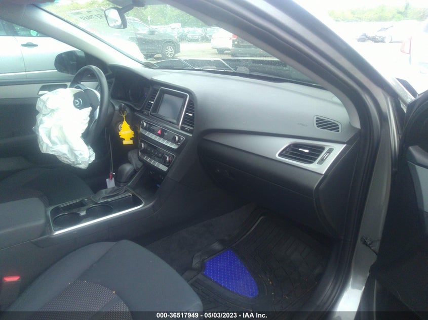 VIN 5NPE24AF5KH741096 2019 HYUNDAI SONATA SE
