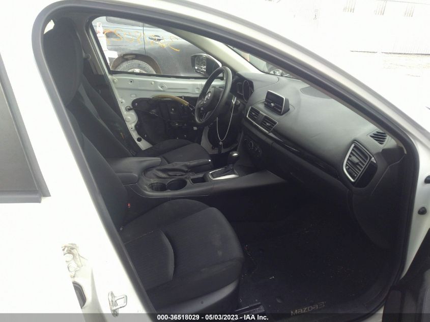 2014 MAZDA MAZDA3 I SPORT - JM1BM1K79E1131409