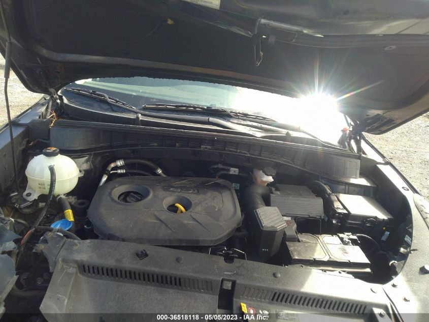 2018 HYUNDAI TUCSON SE - KM8J2CA48JU780871