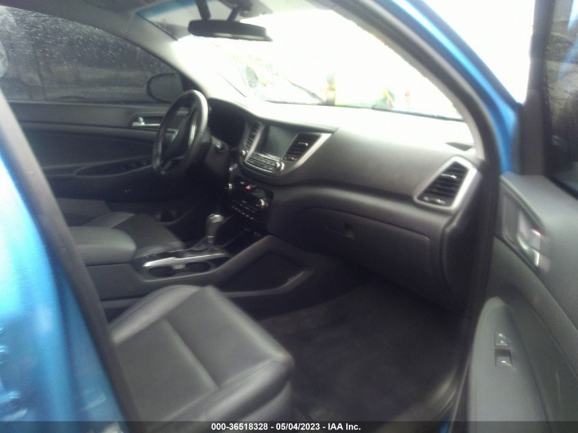2017 HYUNDAI TUCSON SE PLUS - KM8J33A44HU530499