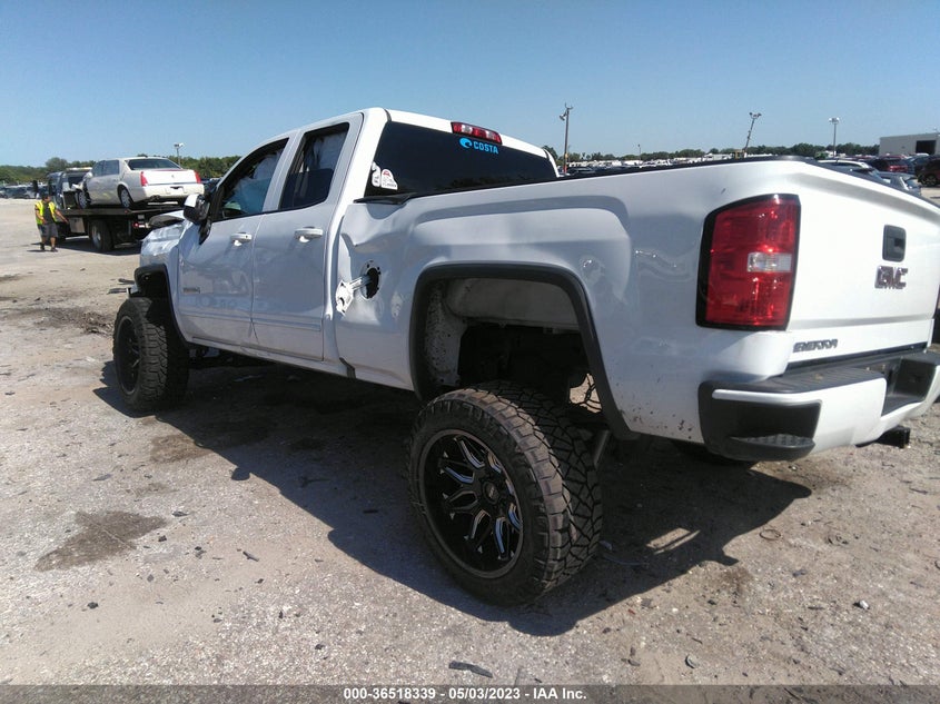 2018 GMC C1500 — photo 3 of 11 | VIN 1GTR1LECXJZ372399