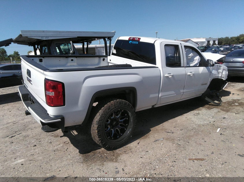 2018 GMC C1500 — photo 4 of 11 | VIN 1GTR1LECXJZ372399