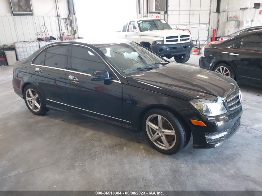 2014 MERCEDES-BENZ C-CLASS C 300 SPORT - WDDGF8AB2EA945633
