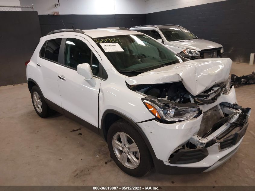 2020 CHEVROLET TRAX LT - 3GNCJPSB2LL278947