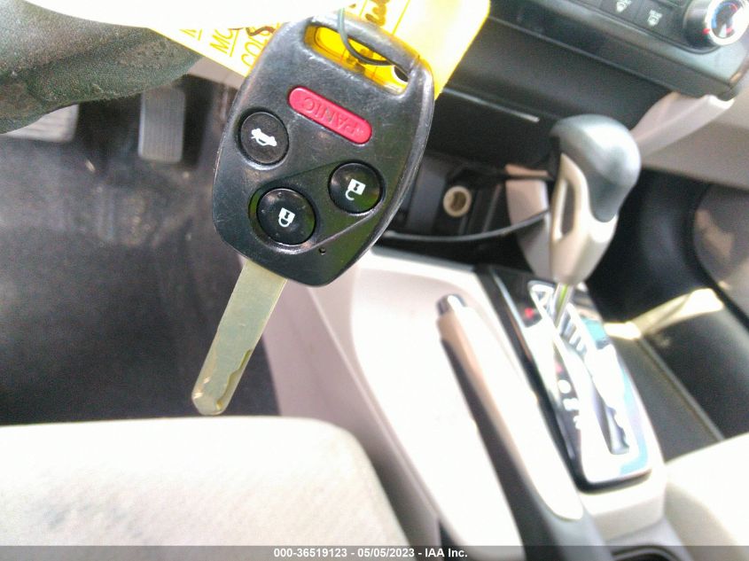 2013 HONDA CIVIC SDN LX - 2HGFB2F5XDH560534