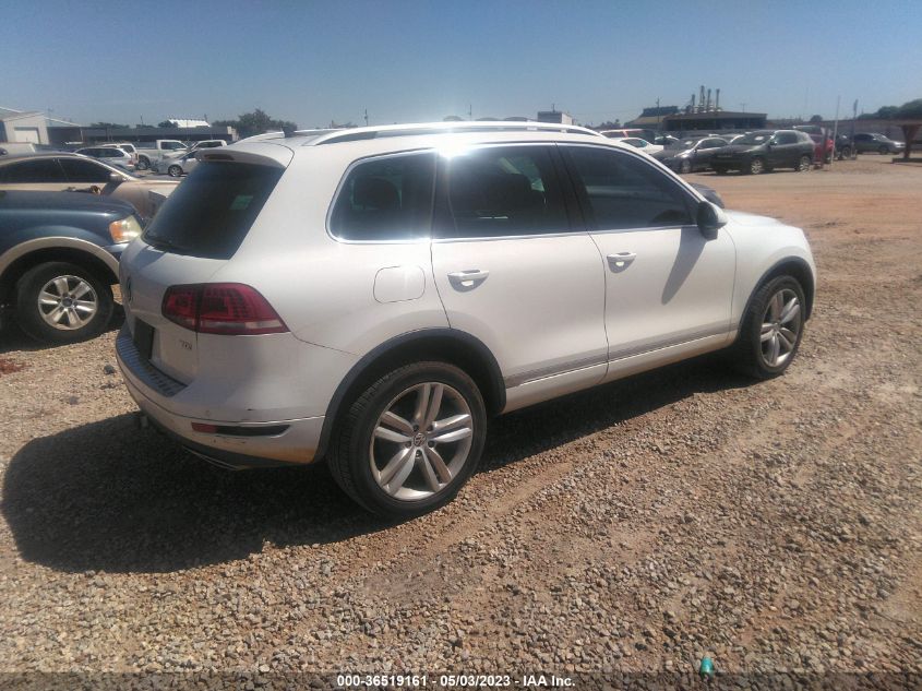 2014 VOLKSWAGEN TOUAREG EXEC WVGEP9BP3ED002241