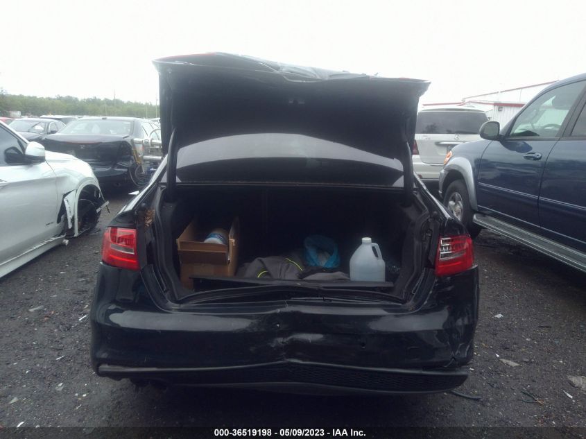 2014 AUDI A4 PREMIUM PLUS - WAUFFAFL6EN010412