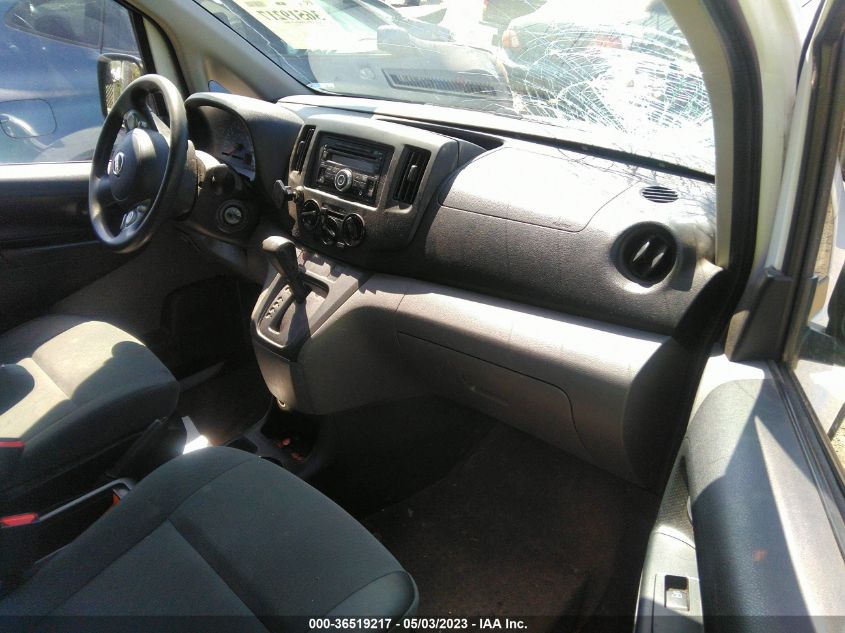 2015 NISSAN NV200 S - 3N6CM0KN3FK691372