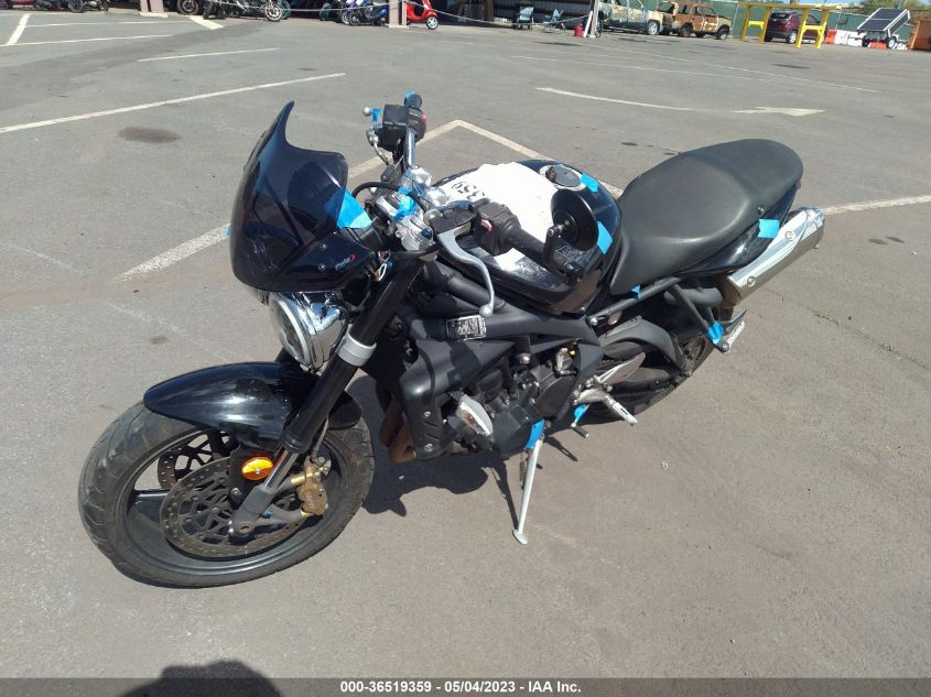 2009 TRIUMPH MOTORCYCLE STREET TRIPLE 675 - SMTD01NE59J381848