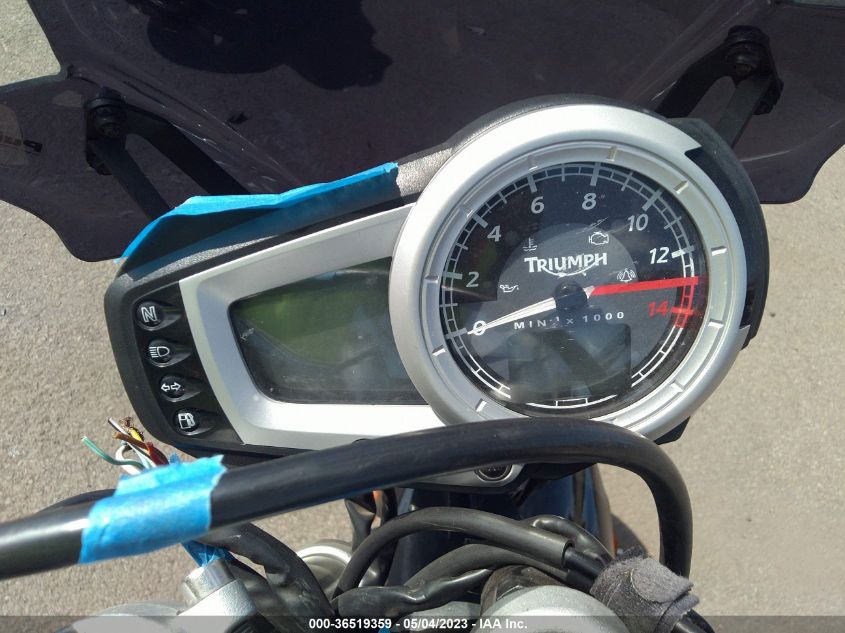 2009 TRIUMPH MOTORCYCLE STREET TRIPLE 675 - SMTD01NE59J381848