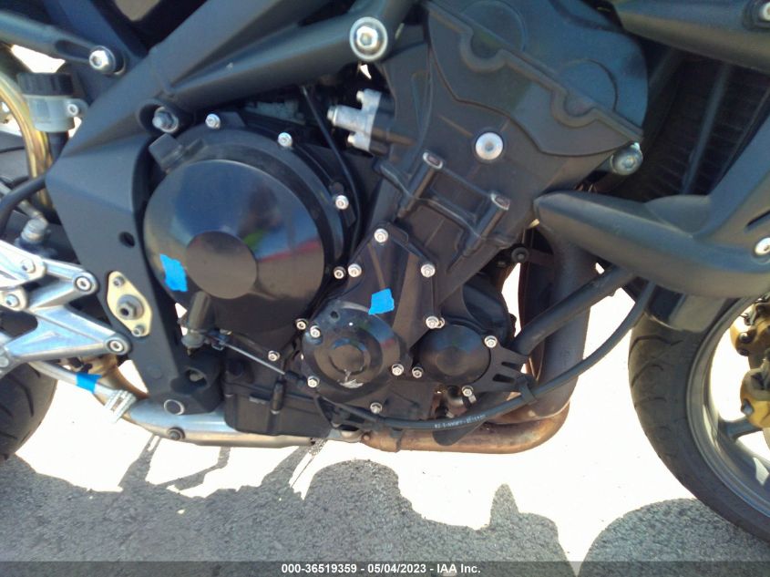 2009 TRIUMPH MOTORCYCLE STREET TRIPLE 675 - SMTD01NE59J381848