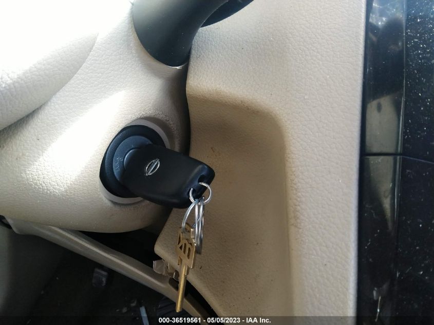 2015 NISSAN ROGUE S - KNMAT2MV3FP528256