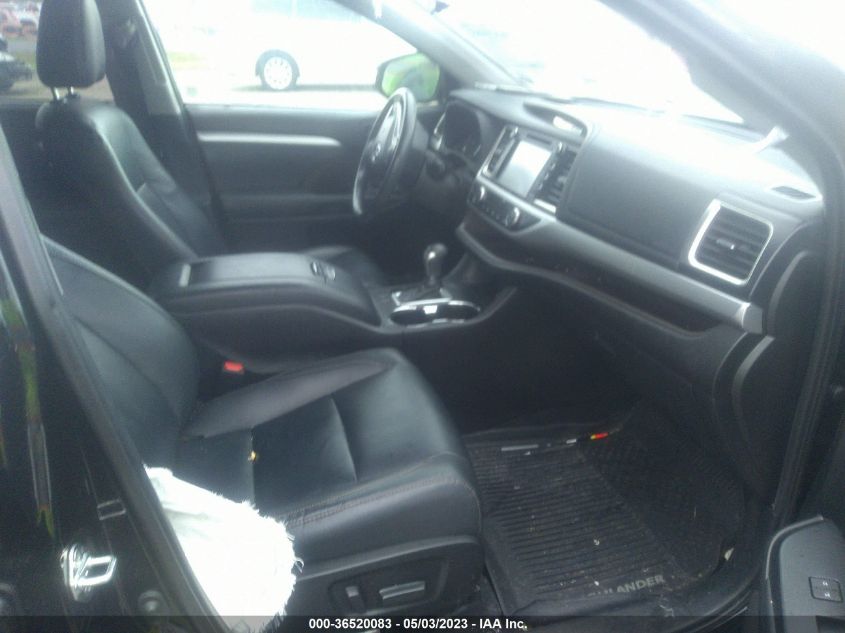 2019 TOYOTA HIGHLANDER SE/XLE - 5TDJZRFHXKS579977