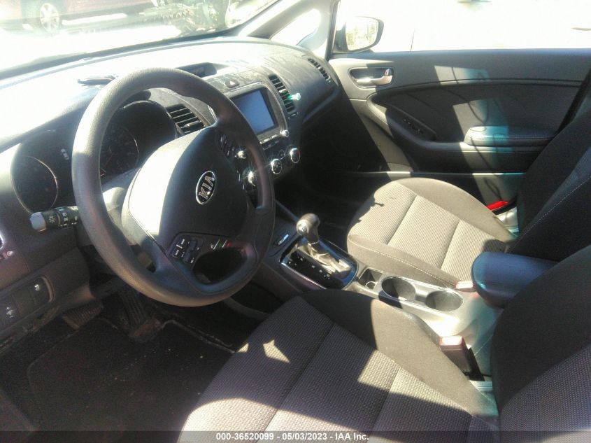 2017 KIA FORTE5 LX - KNAFK5A85H5674386