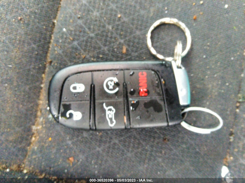 VIN 1C4RJFAG1KC700601 2019 JEEP GRAND CHEROKEE UPLAND