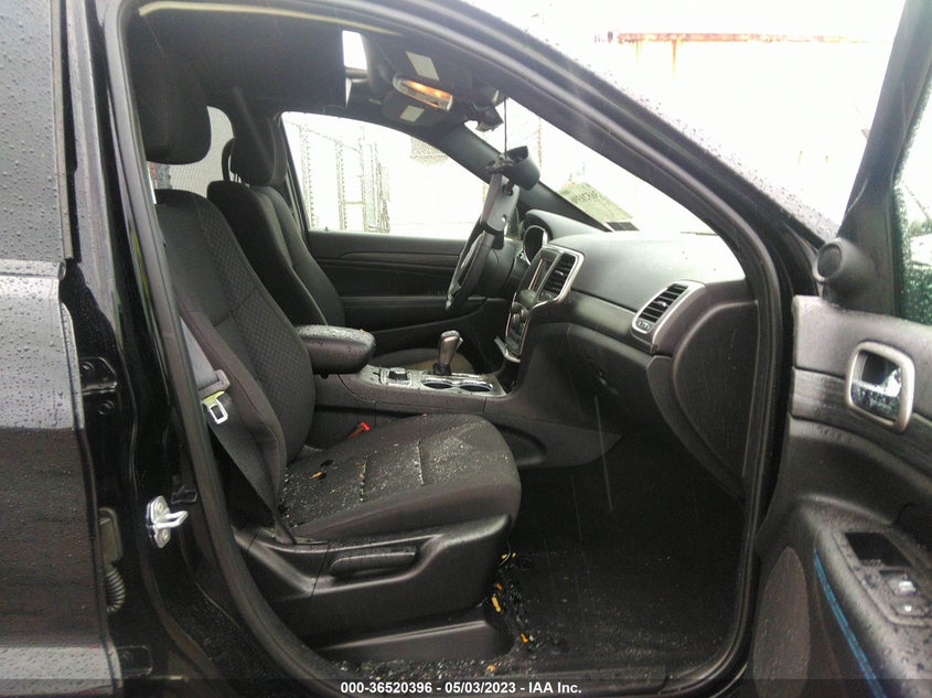VIN 1C4RJFAG1KC700601 2019 JEEP GRAND CHEROKEE UPLAND