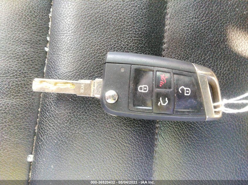 2015 VOLKSWAGEN GOLF GTI SE - 3VW5T7AUXFM000940