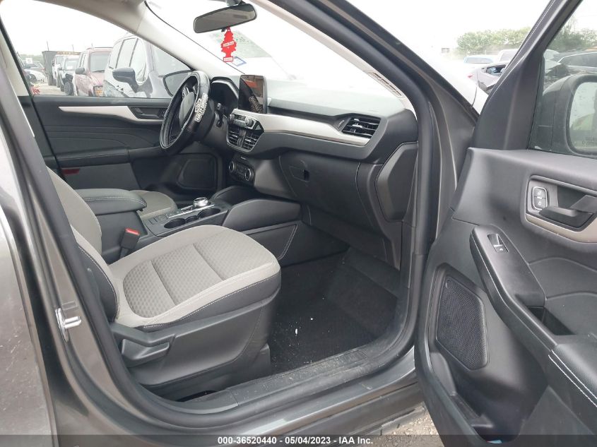 2022 FORD ESCAPE SE - 1FMCU0G61NUB92312
