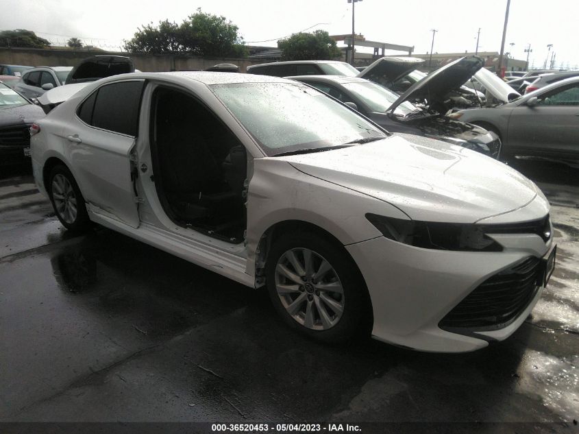 2020 TOYOTA CAMRY LE - 4T1C11AK4LU370943