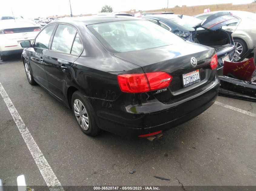 2014 VOLKSWAGEN JETTA SEDAN S - 3VW2K7AJ2EM410545