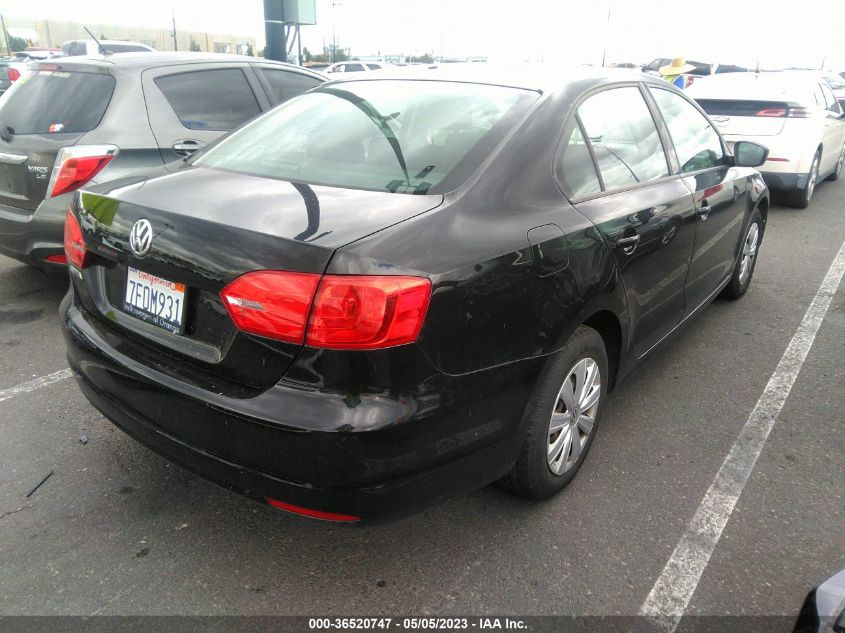 2014 VOLKSWAGEN JETTA SEDAN S - 3VW2K7AJ2EM410545