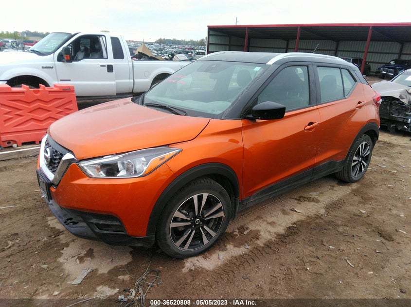 VIN 3N1CP5CV3LL563017 2020 NISSAN KICKS SV