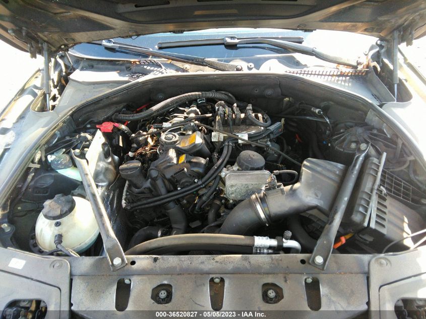 2013 BMW 5 SERIES 528I XDRIVE - WBAXH5C51DD112930