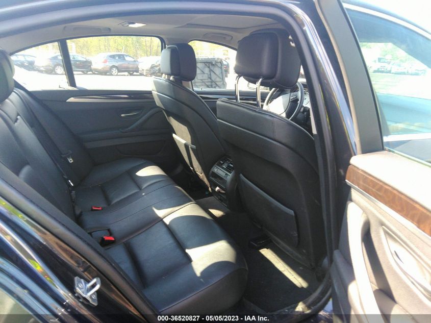 2013 BMW 5 SERIES 528I XDRIVE - WBAXH5C51DD112930