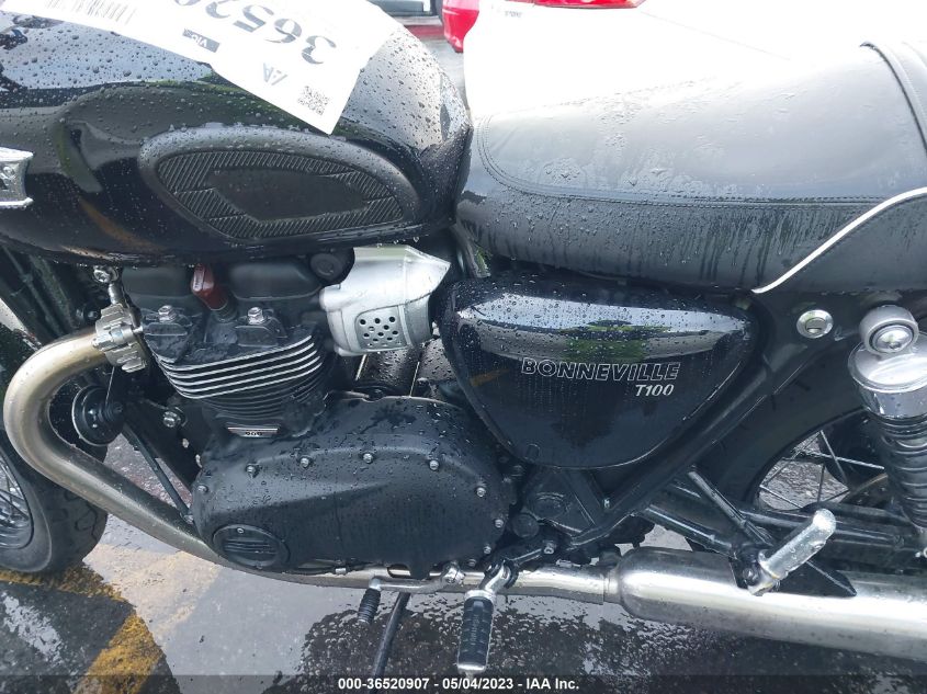 2022 TRIUMPH MOTORCYCLE BONNEVILLE T100 SMTD10G76NTAF6838