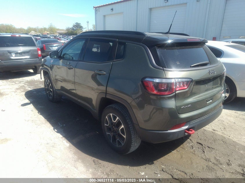VIN 3C4NJDDBXKT795960 2019 JEEP COMPASS TRAILHAWK