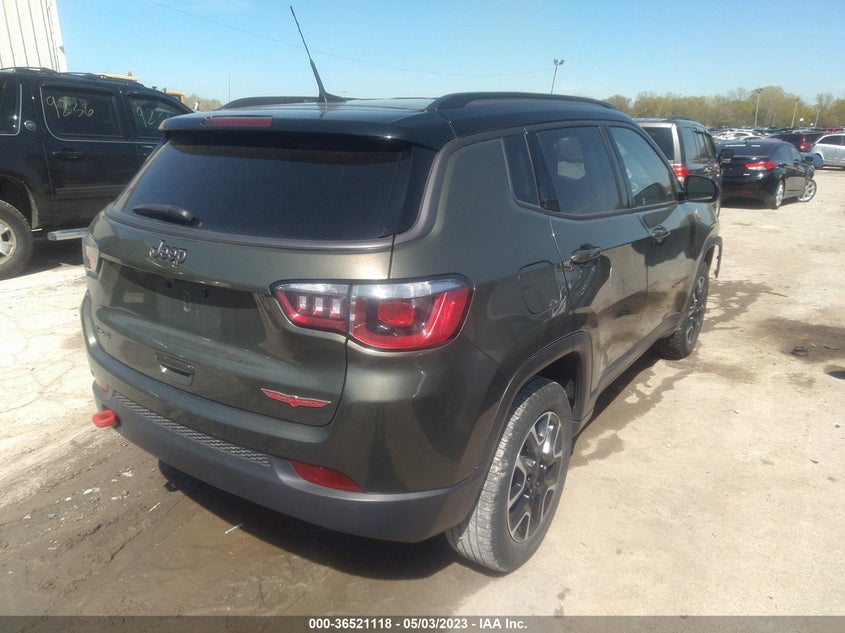 VIN 3C4NJDDBXKT795960 2019 JEEP COMPASS TRAILHAWK