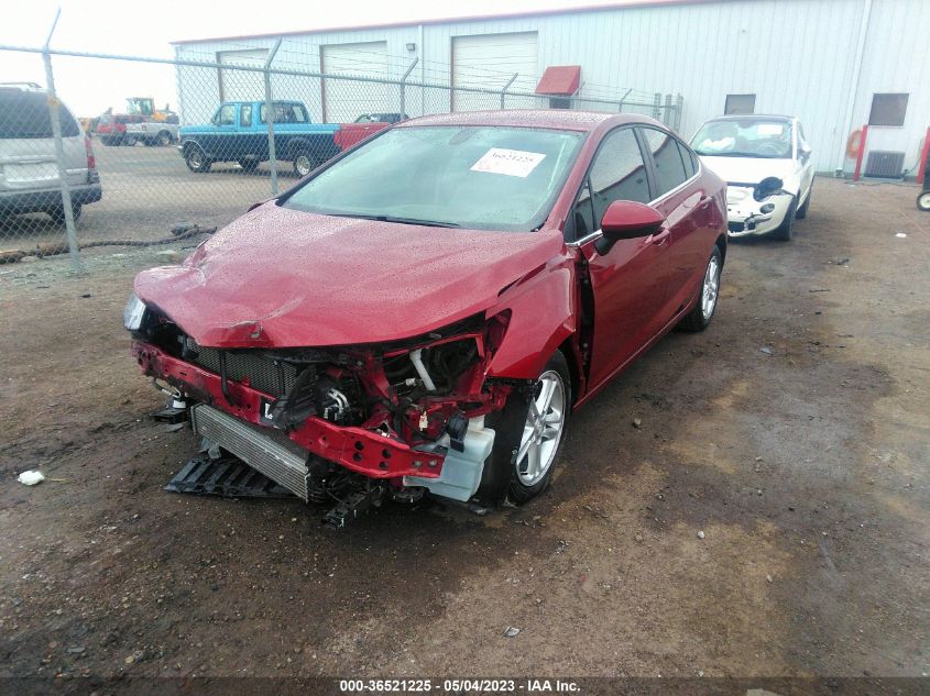 2018 CHEVROLET CRUZE LT - 1G1BE5SM3J7157384