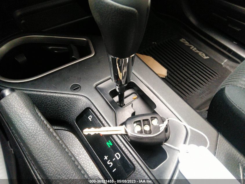 2017 TOYOTA RAV4 LE - JTMZFREV2HJ137834
