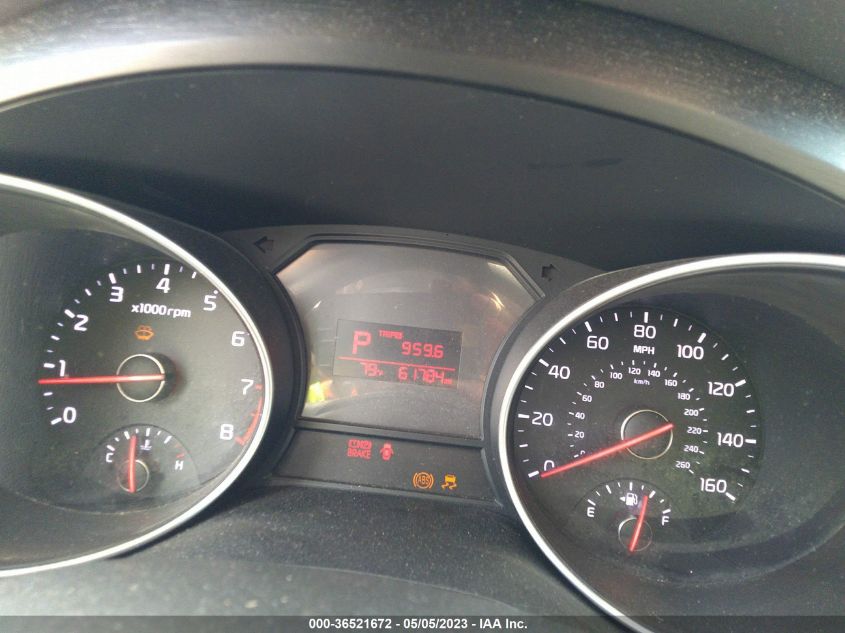 2015 KIA SEDONA LX - KNDMB5C10F6044325