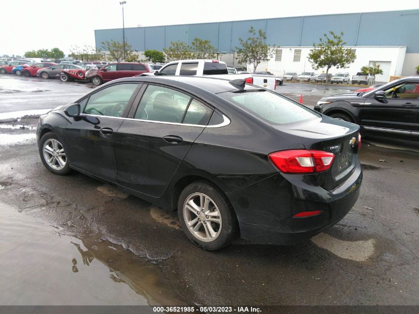 2018 CHEVROLET CRUZE LT - 1G1BE5SM0J7178029