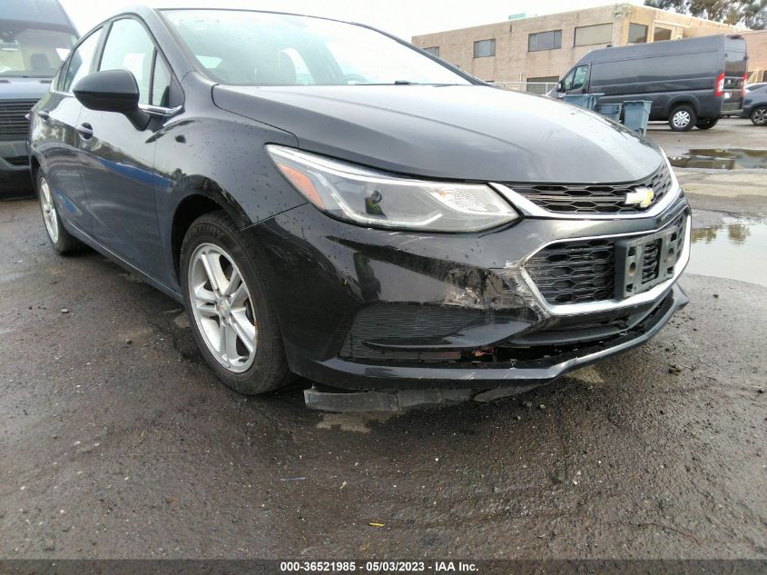 2018 CHEVROLET CRUZE LT - 1G1BE5SM0J7178029
