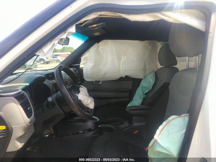 2015 KIA SOUL + - KNDJP3A53F7115767
