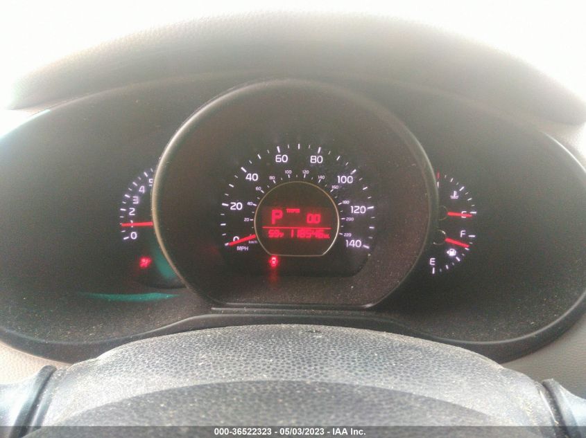 2015 KIA SOUL + - KNDJP3A53F7115767