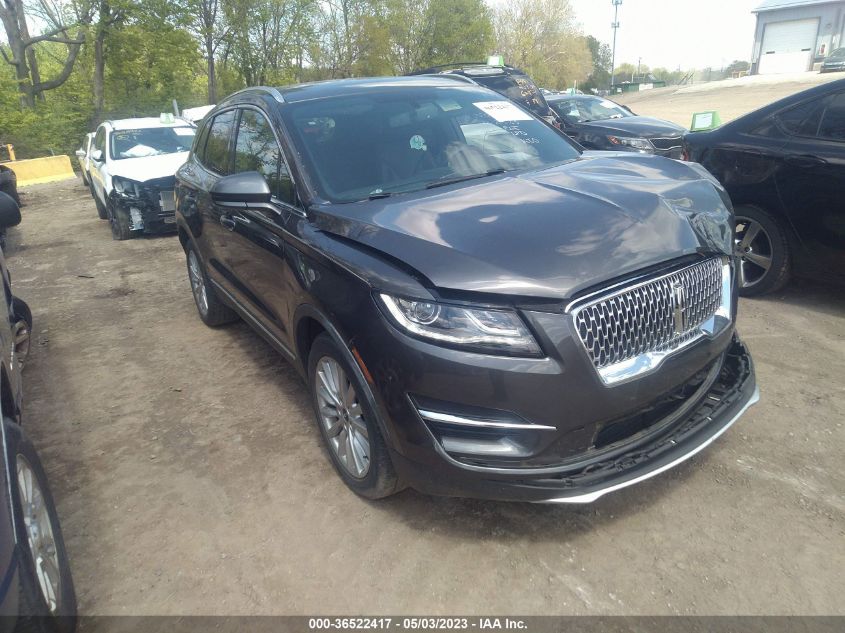 2019 LINCOLN MKC STANDARD - 5LMCJ1C9XKUL31831