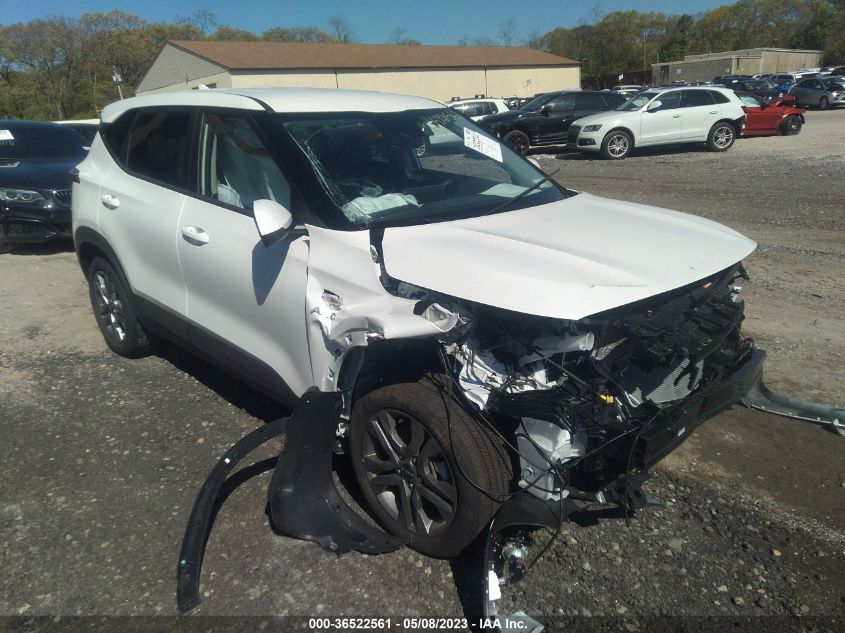 2023 KIA SELTOS LX - KNDEPCAAXP7420540