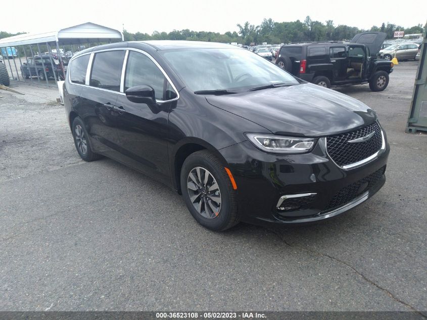 2023 CHRYSLER PACIFICA HYBRID TOURING L - 2C4RC1L72PR558848